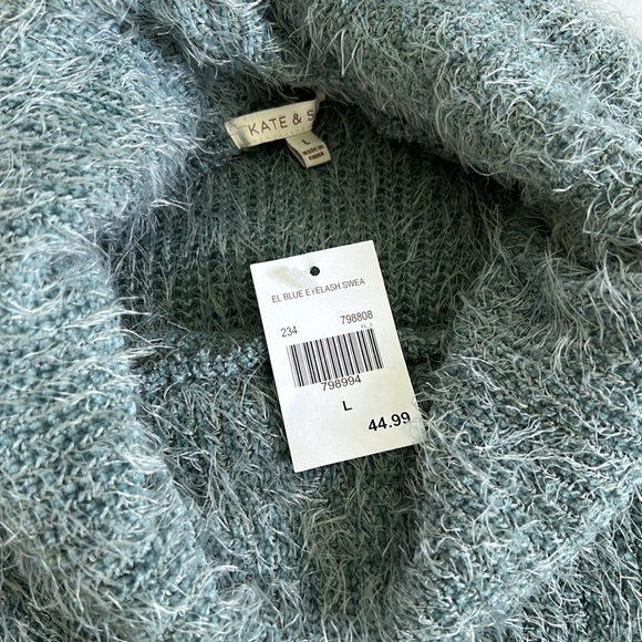 NWT Ladies eyelash sweater, Lg, oversized and super soft! - Picture 7 of 9